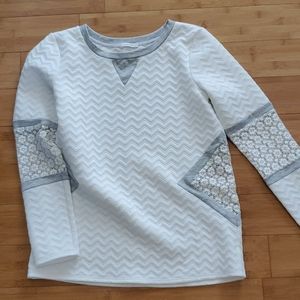 Pleione white sweater with lace accent - size M